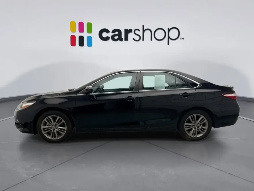 2017 Toyota Camry XLE XSE photo 1