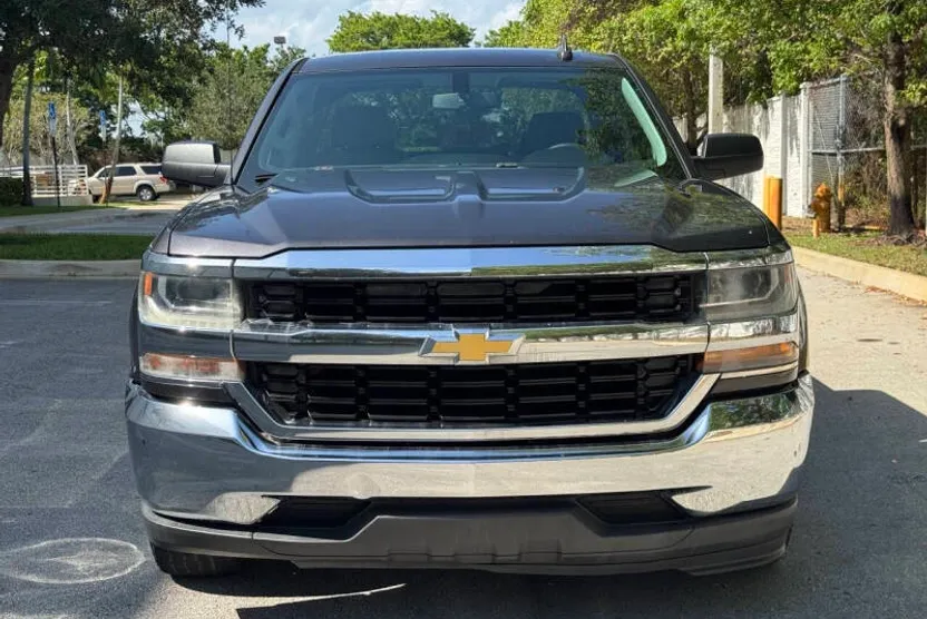 2016 Chevrolet Silverado 1500 LS photo 1