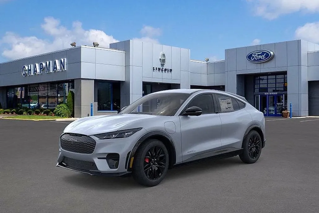 2025 Ford Mustang Mach-E Premium photo 1