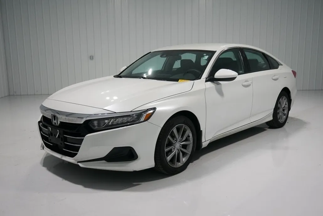2021 Honda Accord LX photo 1