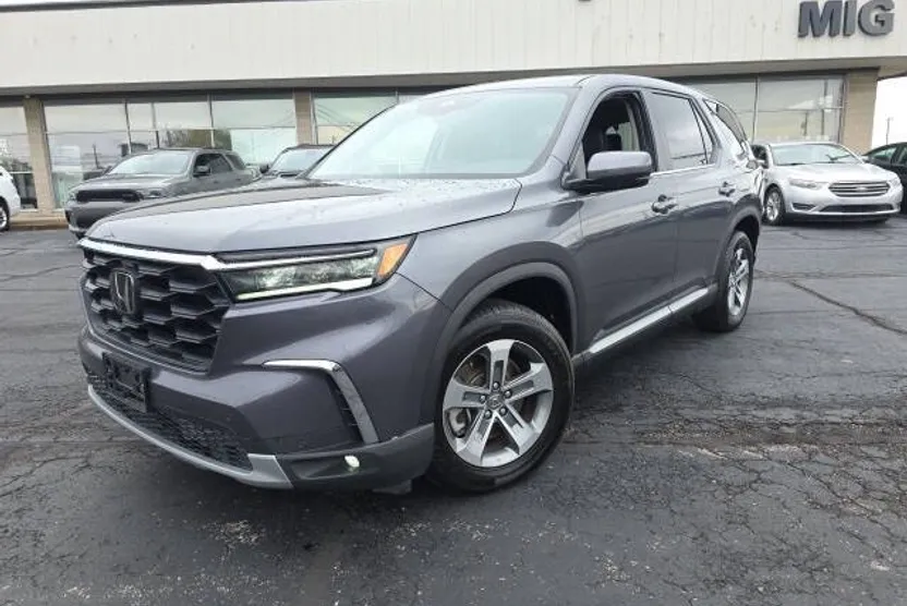 2024 Honda Pilot EX-L photo 1