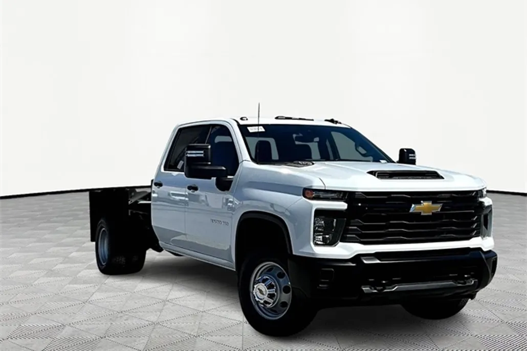 2018 Chevrolet Silverado 3500HD LTZ photo 1