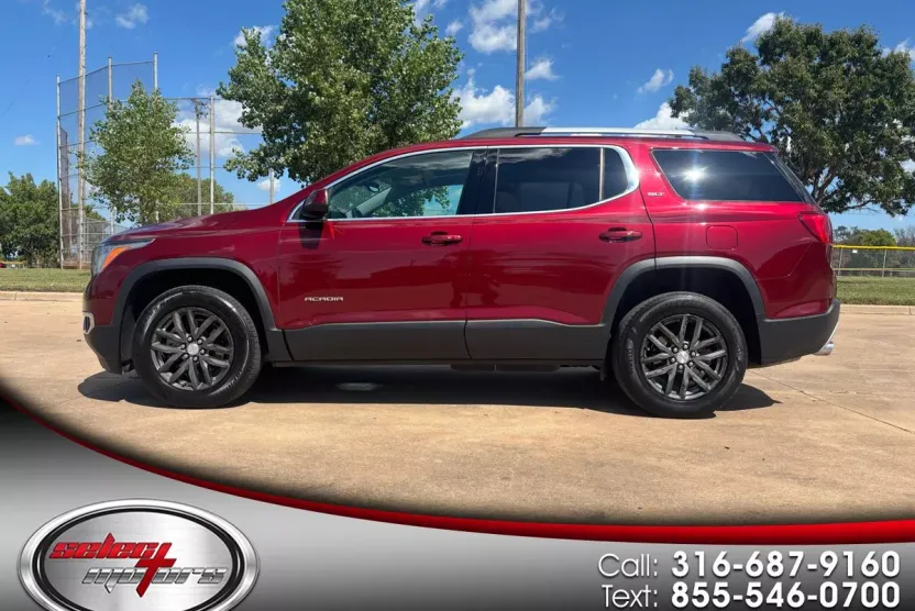 2017 Gmc Acadia SLT photo 1
