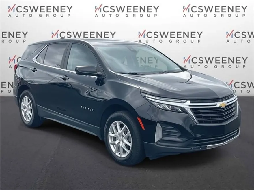 2022 Chevrolet Equinox LT photo 1