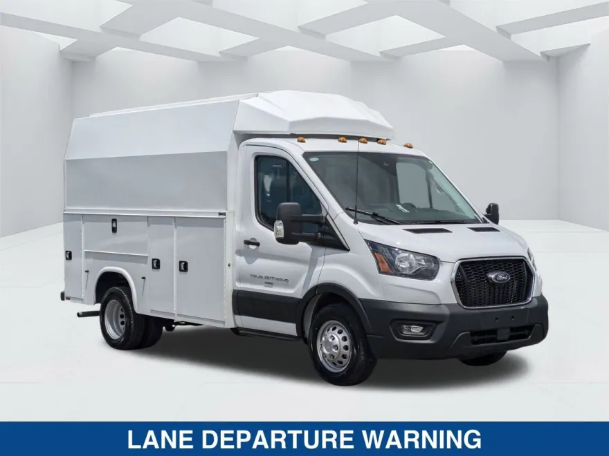 2024 Ford Transit photo 1