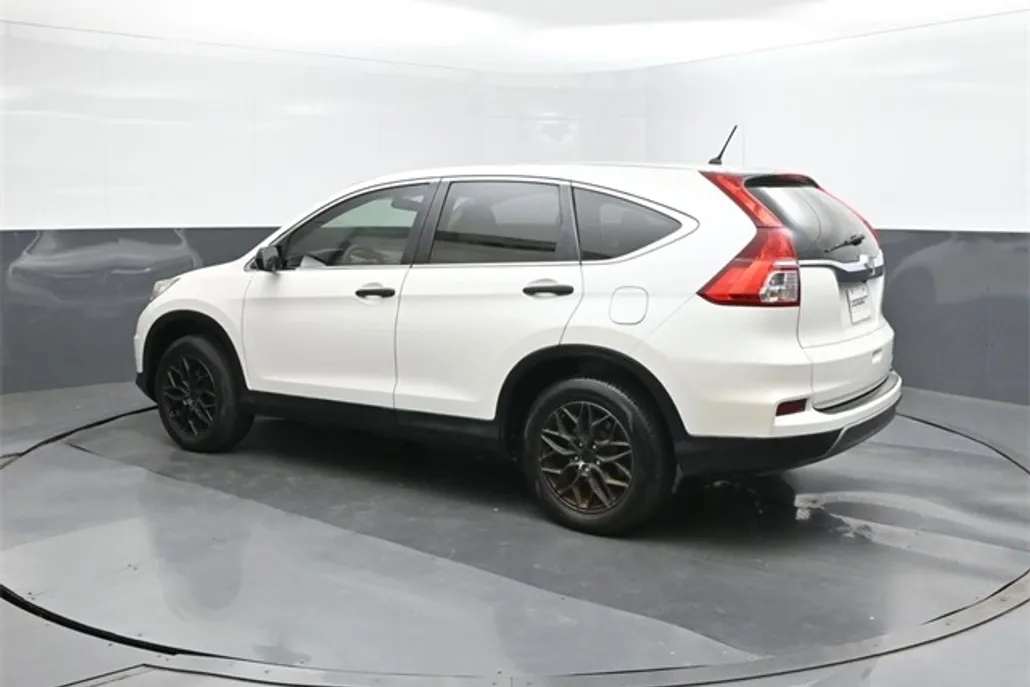 2015 Honda CR-V LX photo 1