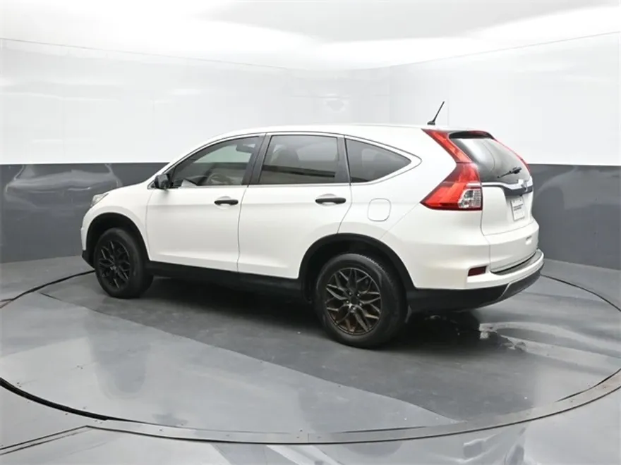 2015 Honda CR-V LX photo 1