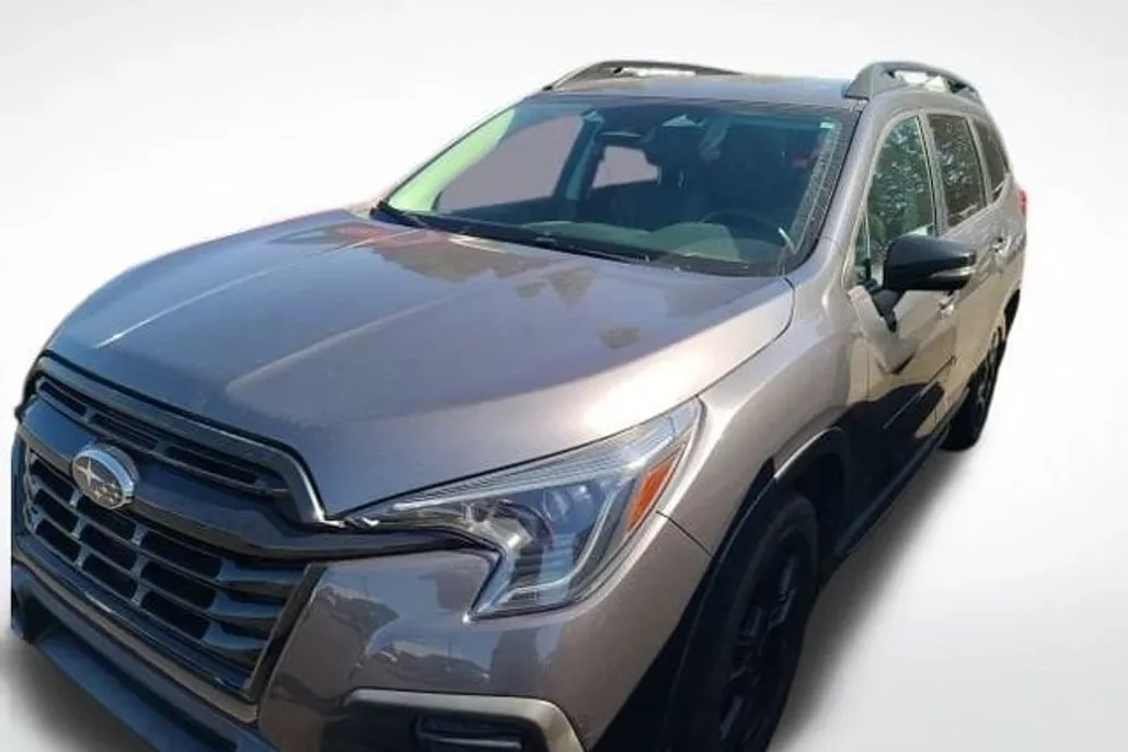 2023 Subaru Ascent Onyx Edition photo 1