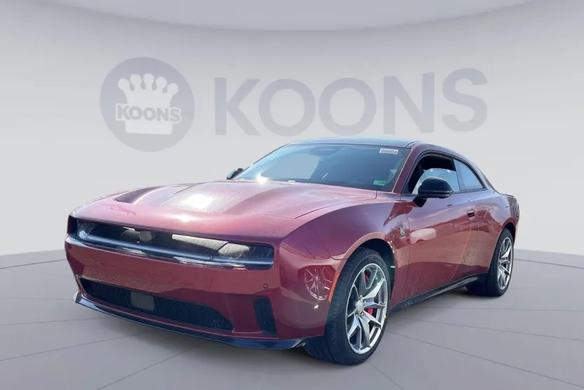 2025 Dodge Charger Daytona Scat Pack AWD photo 1