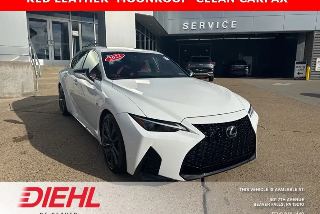 2022 Lexus IS 350 F SPORT photo 1
