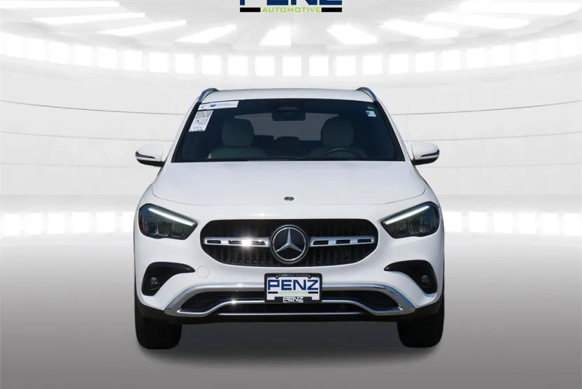 2025 Mercedes Benz GLA 250 4MATIC photo 1