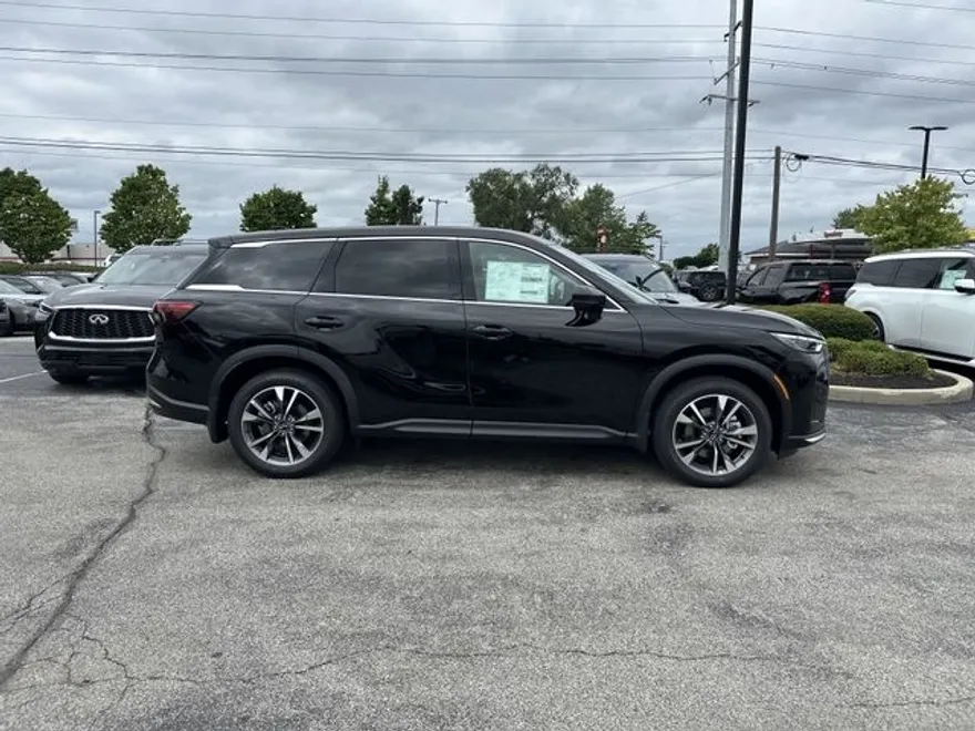 2026 Infiniti QX60 Pure photo 1