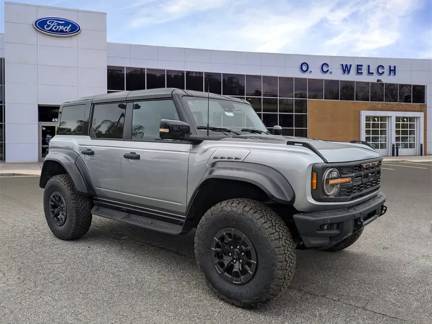 2024 Ford Bronco Raptor photo 1