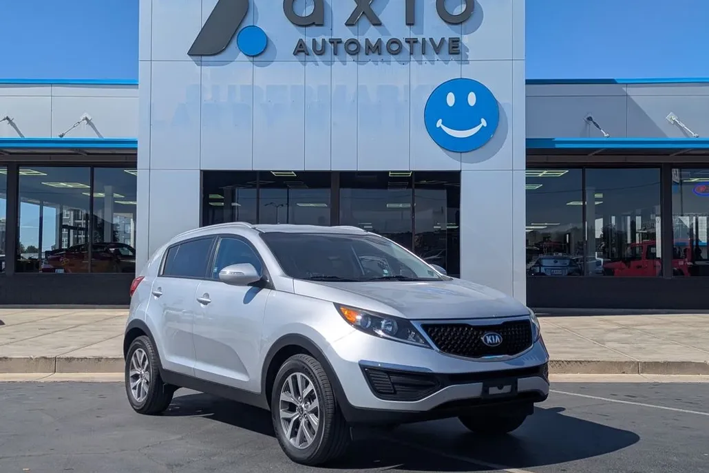 2015 Kia Sportage LX photo 1