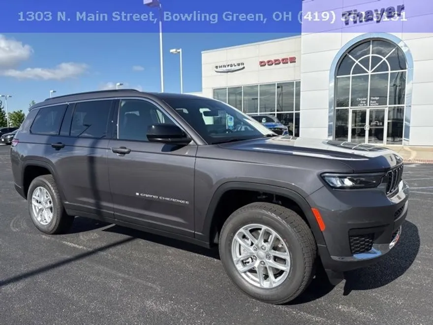 2025 Jeep Grand Cherokee Laredo photo 1