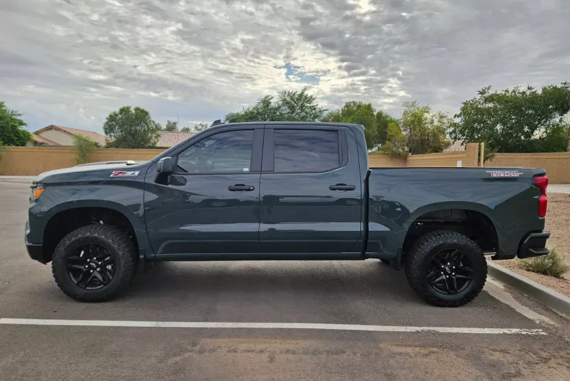 2026 Chevrolet Silverado 1500 Custom Trail Boss photo 1