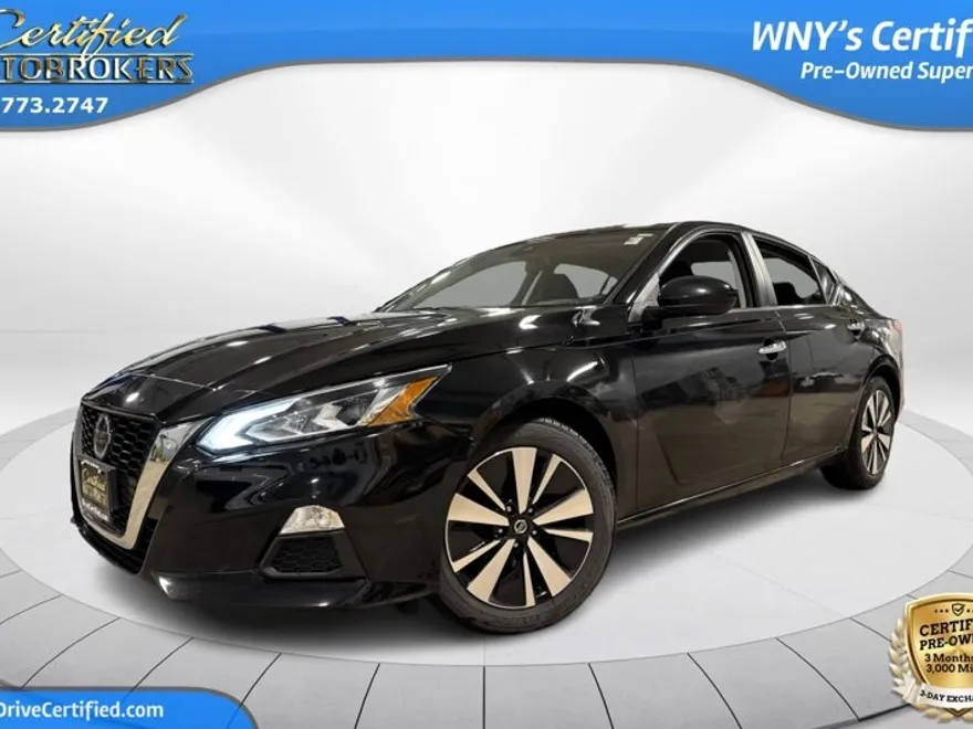 2022 Nissan Altima 2.5 SV photo 1