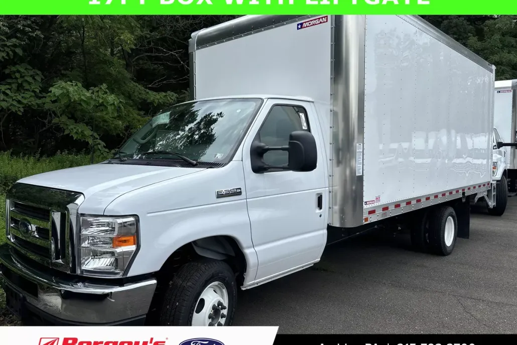 2025 Ford E-350 Base photo 1