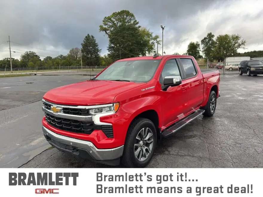2024 Chevrolet Silverado 1500 LT photo 1