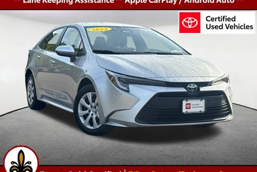 2024 Toyota Corolla Hybrid LE photo 1