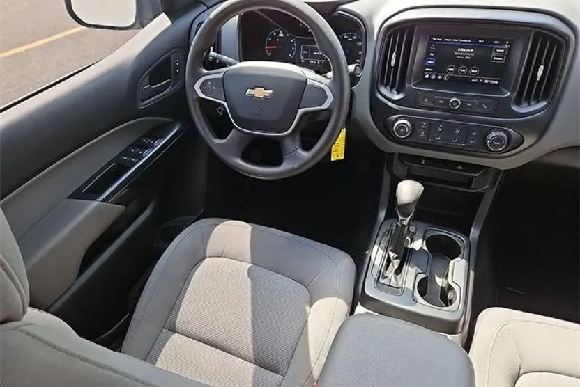 2022 Chevrolet Colorado Work Truck photo 1