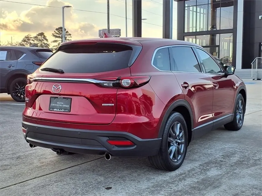 2022 Mazda CX-9 Touring photo 1