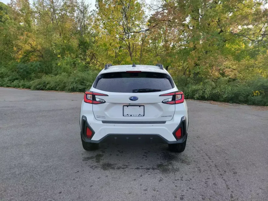 2024 Subaru Crosstrek Limited photo 1