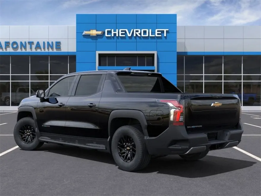 2025 Chevrolet Silverado EV LT photo 1