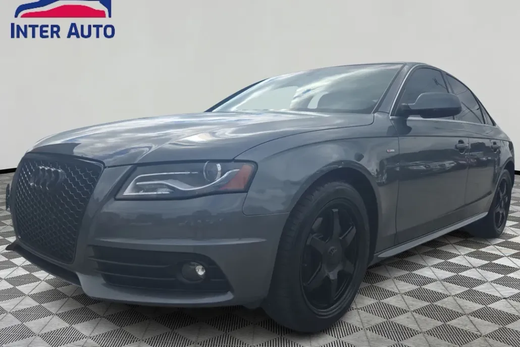 2012 Audi A4 Quattro Premium Plus photo 1