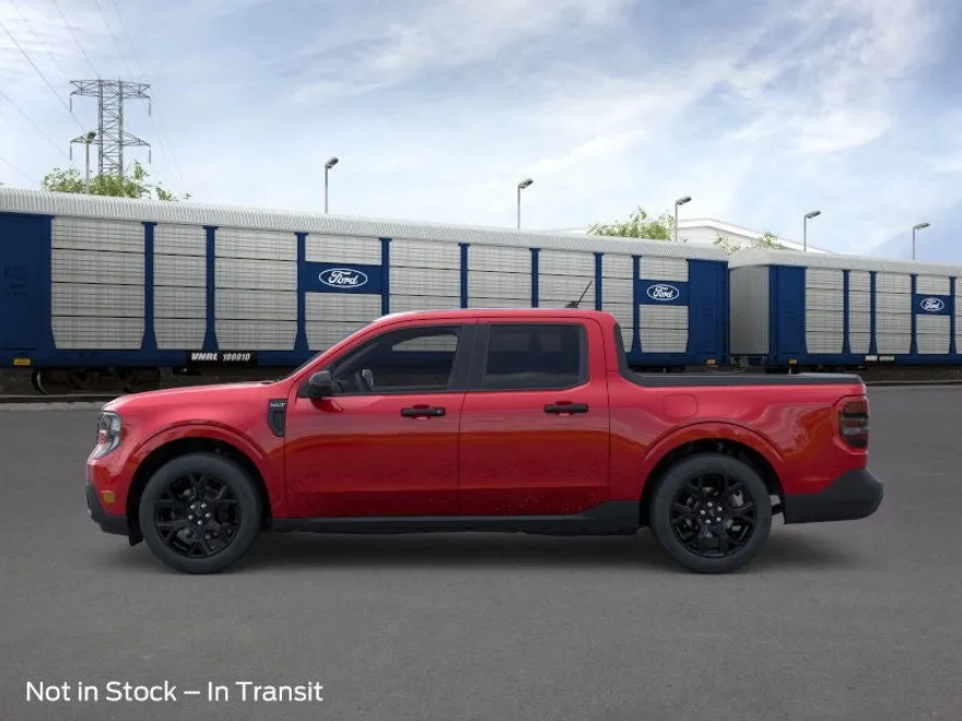 2025 Ford Maverick XLT photo 1