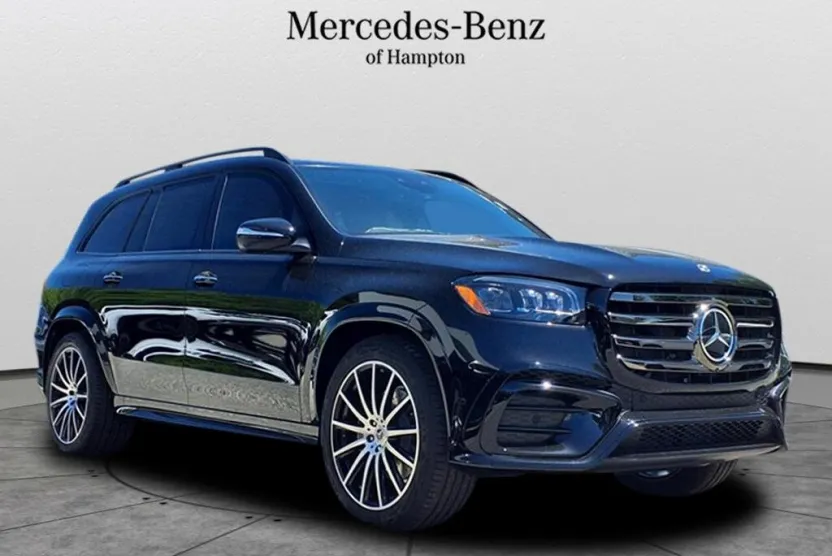 2025 Mercedes Benz GLS 450 4MATIC photo 1