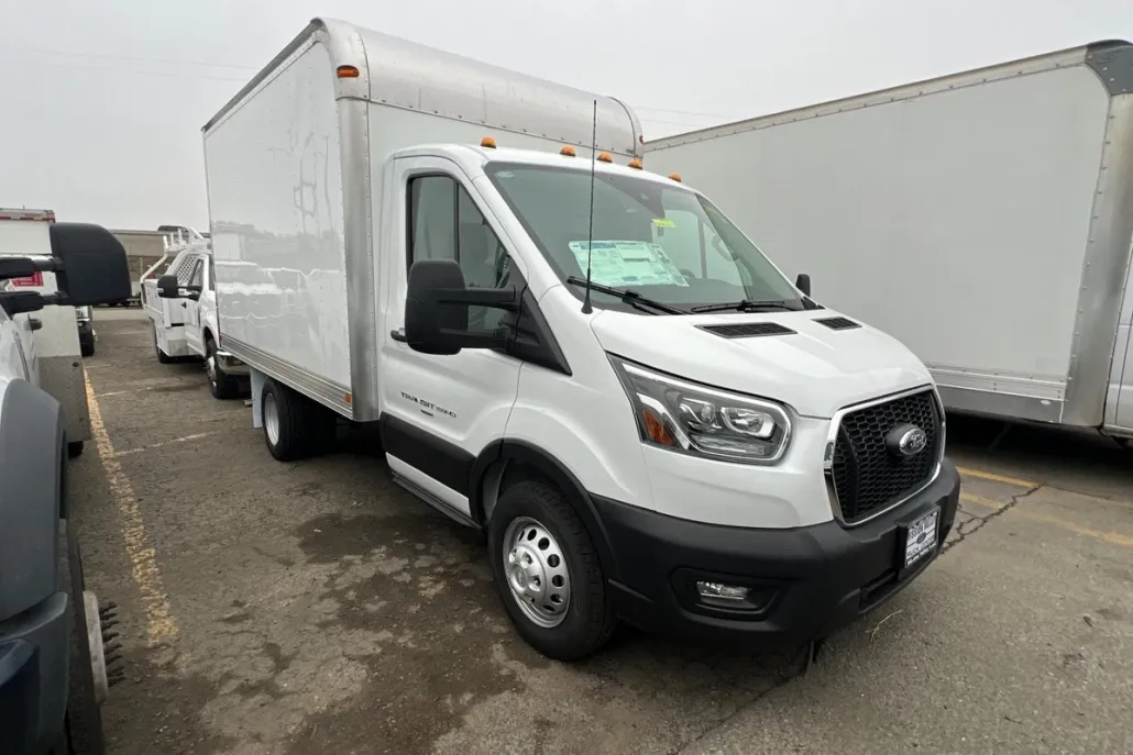 2025 Ford Transit photo 1