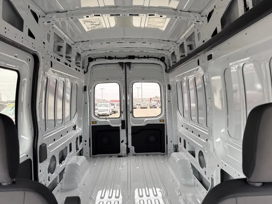2024 Ford Transit photo 27