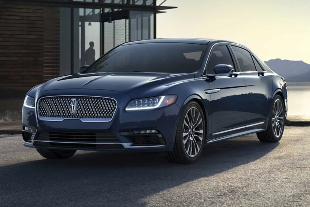 2017 Lincoln Continental Reserve photo 1