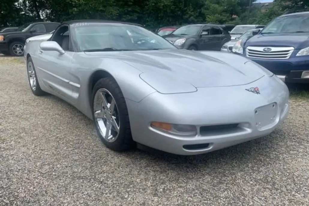 1998 Chevrolet Corvette Convertible photo 1