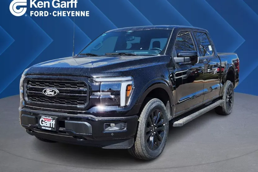 2025 Ford F-150 Lariat photo 1