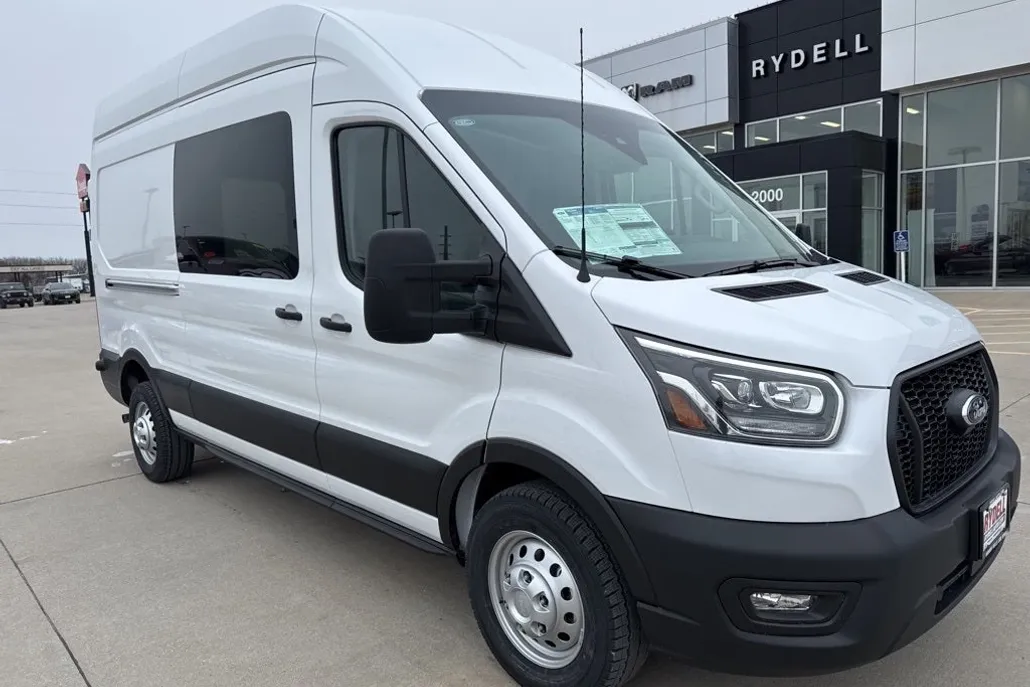 2024 Ford Transit photo 1