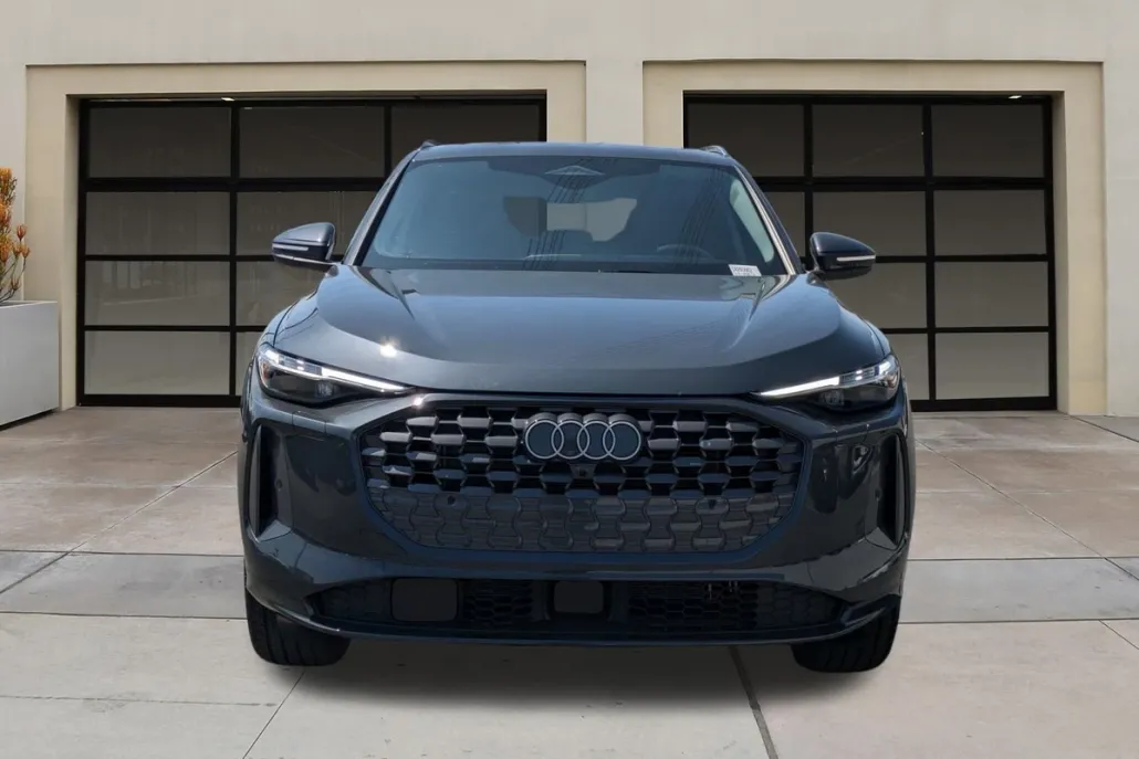 2025 Audi Q5 2.0T Premium Plus photo 1