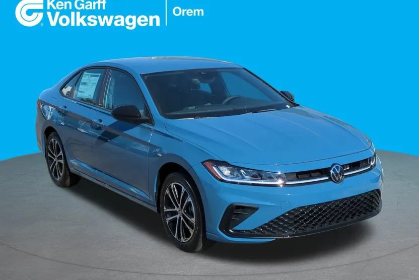 2025 Volkswagen Jetta Sport photo 1