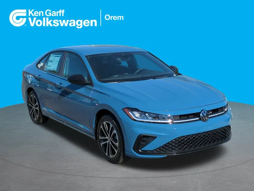 2025 Volkswagen Jetta Sport photo 1