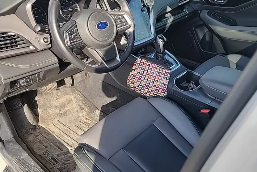 2023 Subaru Outback Onyx Edition photo 1