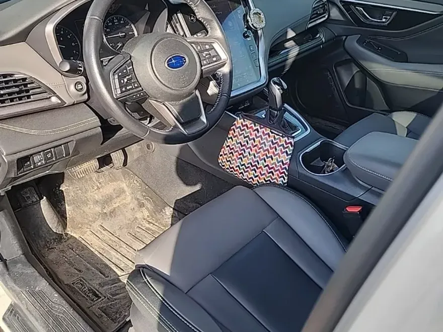 2023 Subaru Outback Onyx Edition photo 1