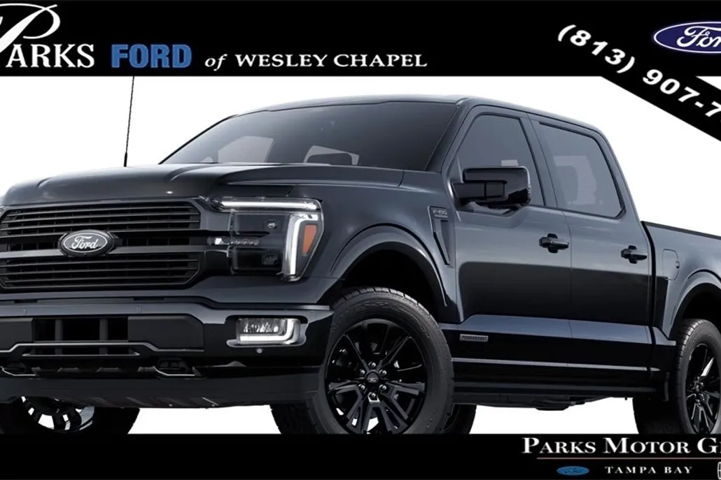 2025 Ford F-150 Platinum photo 1