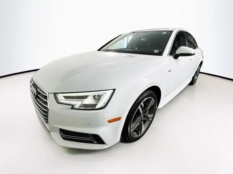 2018 Audi A4 Premium Plus photo 1