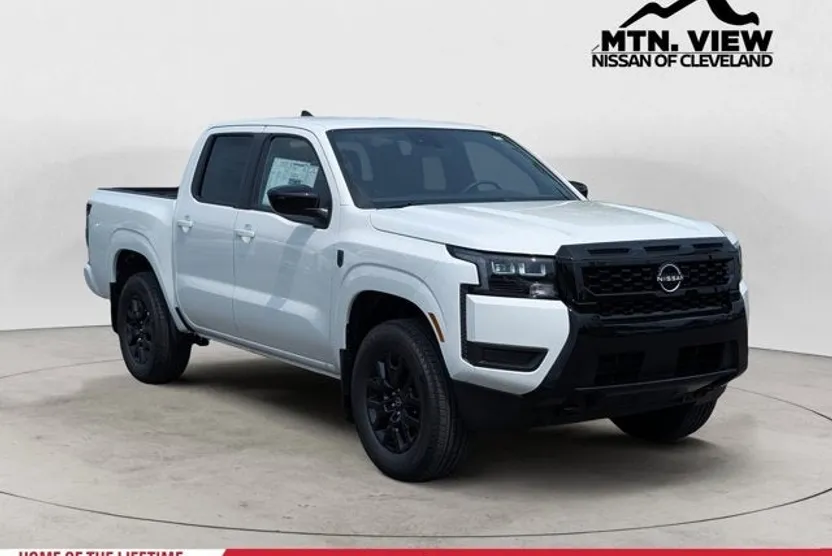 2026 Nissan Frontier SV photo 1