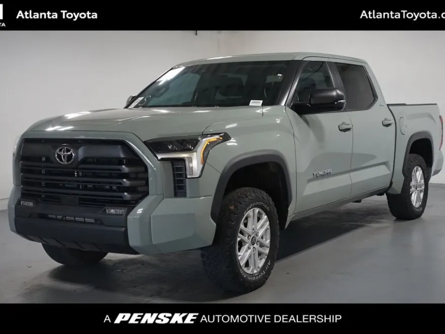 2024 Toyota Tundra SR5 photo 1