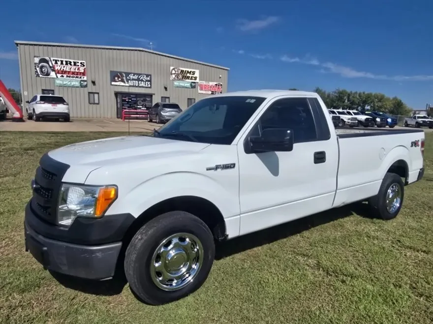2013 Ford F-150 XL photo 1