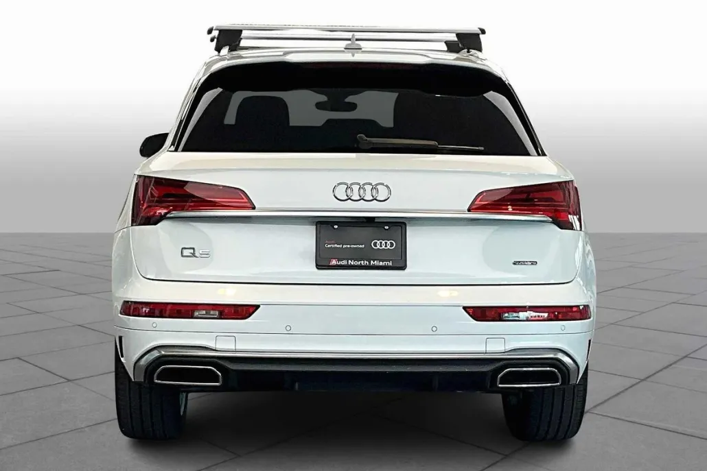 2023 Audi Q5 S line Premium Plus photo 1