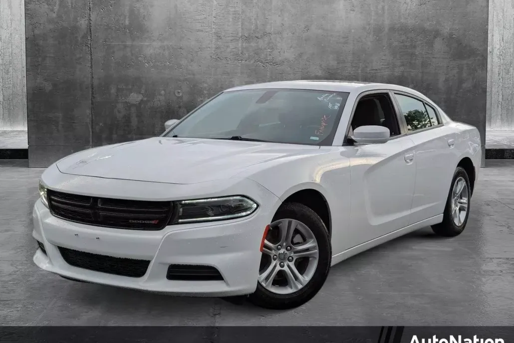 2022 Dodge Charger SXT photo 1
