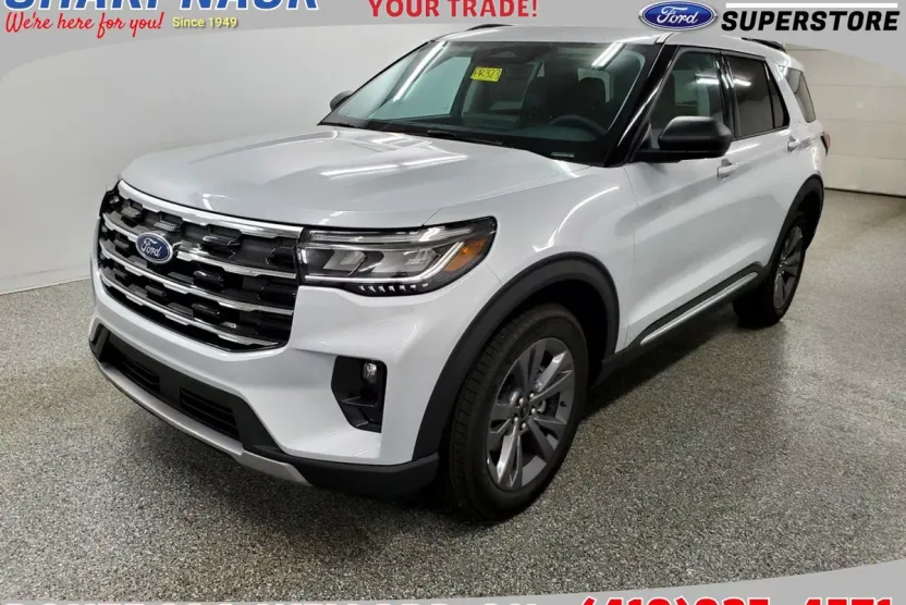 2025 Ford Explorer photo 1